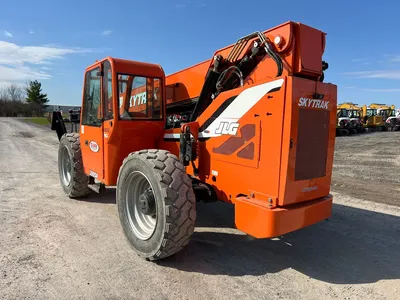 USED 2015 SKYTRAK 10054