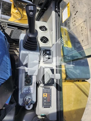 USED 2023 XCMG XE35U