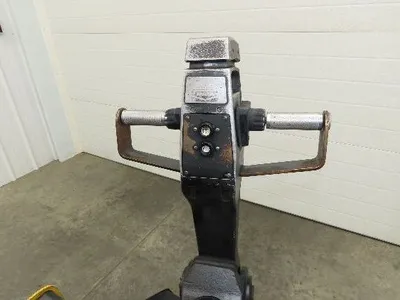 Used BIG JOE _UNKNOWN_ Pallet Lifters Indiana US | Arrow Industrial #617341