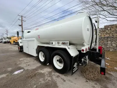 Used 2008 INTERNATIONAL 7500 Bucket (boom) trucks Washington US | Puget Sound Truck Sales #1541009