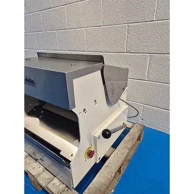 Used Record _UNKNOWN_ Bread Slicers Pennsylvania US | ISCA #1299162