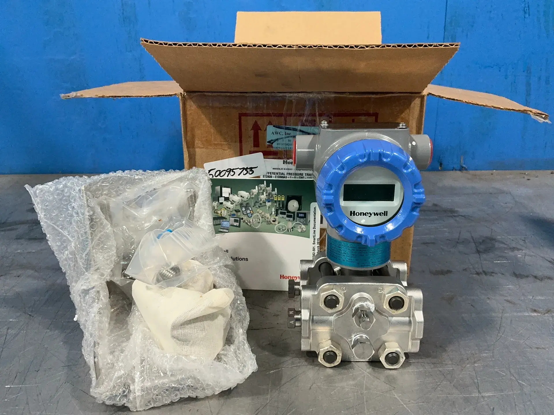 Used HONEYWELL STD820E1HN6AS1ACHC11SA20A6000000 Pressure Transmitters Ohio US | HGR 24 #1414082