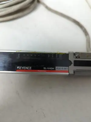USED KEYENCE SL-V40H-T