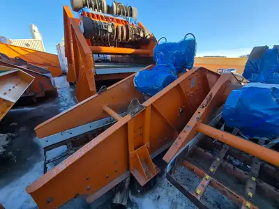 Used VIBRAMECH H1-48-09 Vibratory Screens British Columbia CA | Lenmark #915612
