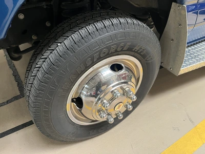 USED 2019 FORD E-450