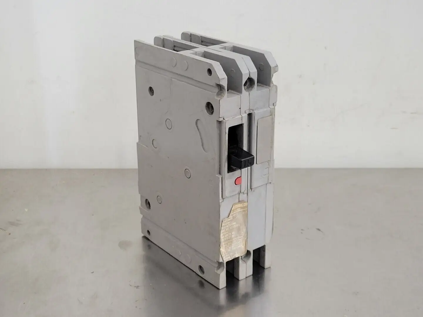 USED I-T-E SIEMENS HE42B015