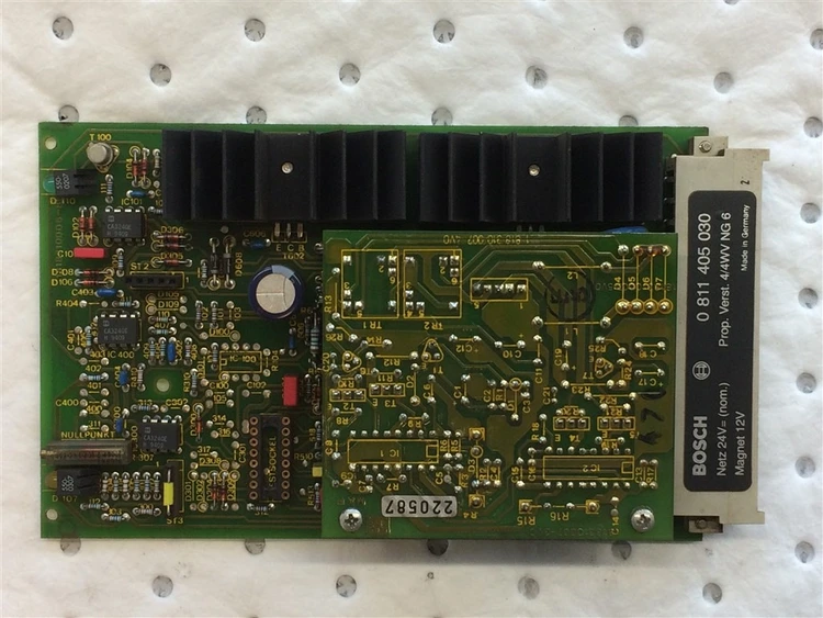 Used LVD 0811405030 (1)-BOSCH PROP.VERST. 4/4WV NG6 Misc Electrical & Power Parts BE | Apt International N.V #363456