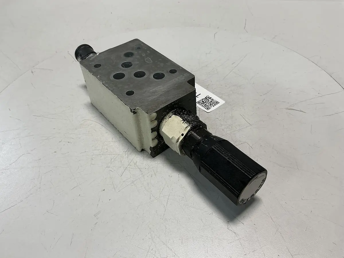 USED REXROTH ZDR 10 VP7-30/200YM