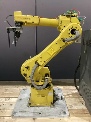 Used 2003 FANUC M-16IB/20 + R-J3IB Robots Michigan US | iGAM Industrial Marketplace #1382970