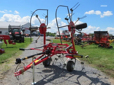 New | in-Stock 2024 MASSEY FERGUSON TD524 Tedders Pennsylvania US | Zimmerman Farm Service #1410053