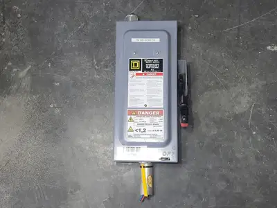 USED SQUARE D CH361