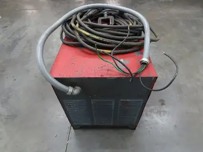 Lincoln 8506-PS IDEALARC R3R DC ARC Stick Welder Power Source 500 Amp Leads 3PH
