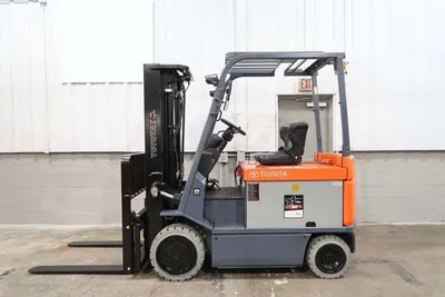 USED 2018 TOYOTA 7FBCU35