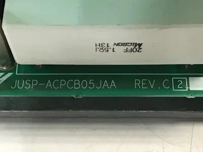 USED YASKAWA JUSP-ACPCB05JAA