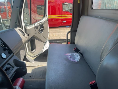 USED 2017 FREIGHLINER M2
