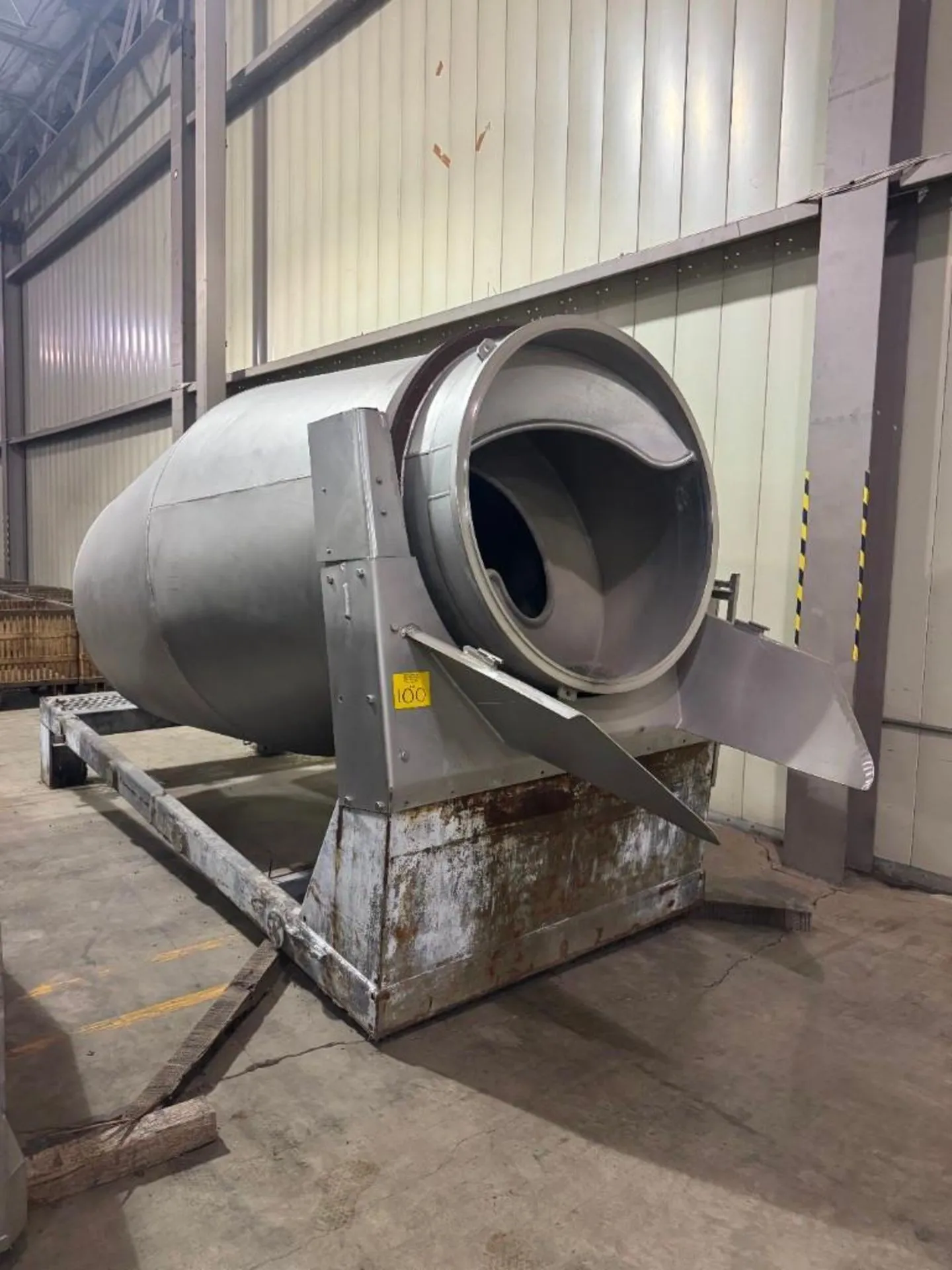 USED RMF Vacuum Tumbler