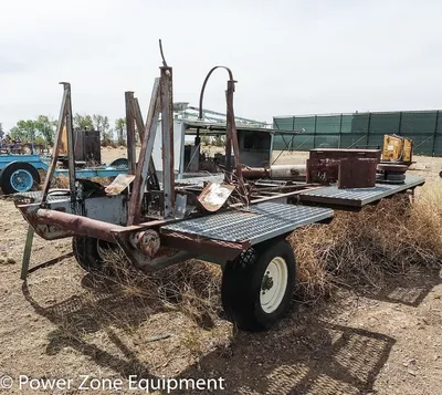 USED TRAILER 2-AXLE