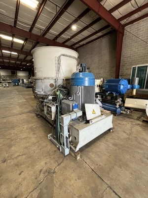 180mm Milacron/Gamma Meccanica Recycling System, New In 2010
