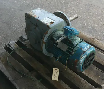 SPC9242  Agitator 10 hp Philadelphia top mount agitator