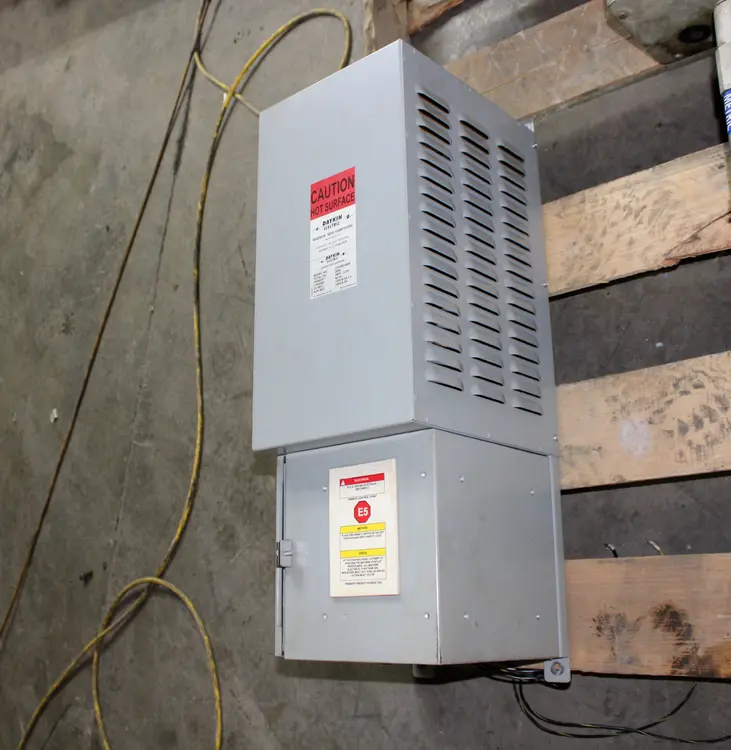 Used DAYKIN ELECTRIC CVFSB-0505 Transformers Kentucky US | Industrial Parts R Us Inc. #358085