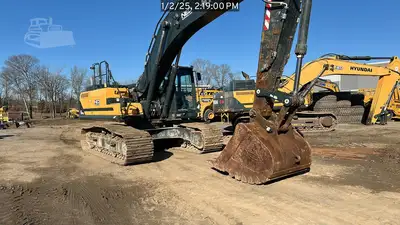 Used 2023 HYUNDAI HX350AL Crawler Excavators North Carolina US | National Equipment Dealers #1422431