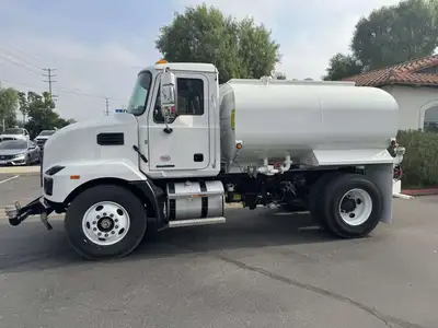 New | in-Stock 2025 MACK MD Water Trucks California US | Commerce Truck Equipment Sales #1548696