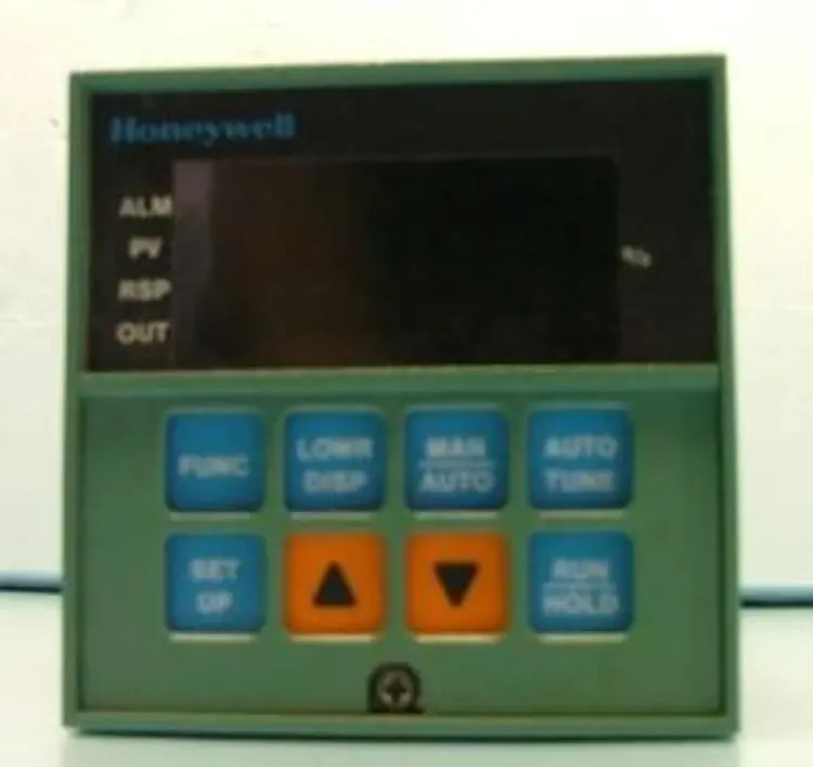 Used HONEYWELL SE 1072 Temperature Controls Texas US | Bamko Surplus Process Equipment #937034
