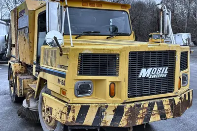 Used 1997 ATHEY MOBIL M-8A PATRIOT Street Sweeper New Jersey US | Proxy Equipment #1385339