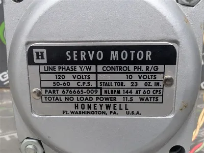 Honeywell 676665-009 Servo Motor 120V 144 RPM Used
