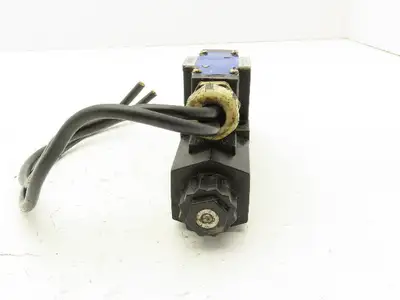 Yuken DSG-01-2D2-D24-50 Hydraulic Directional Control Solenoid Valve 24VDC
