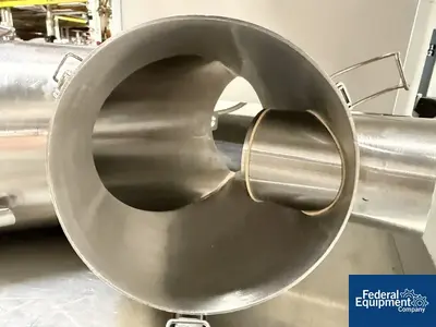 Used Patterson-Kelley Patterson Kelley Twin Shell Blender, model Blendmaste Double Cone - V Mixers Ohio US | Federal Equipment Company #1512832
