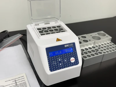 Used ONiLAB H100 Thermostatic Incubators Missouri US | BioLabTek #1272102