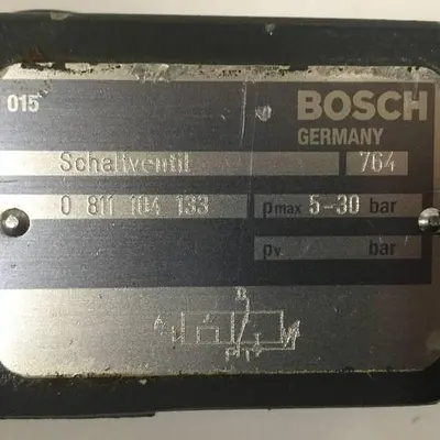 USED BOSCH 0 811 104 133