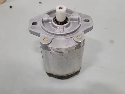 USED SALAMI 2PZ19D-R82S2