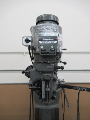 Used BRIDGEPORT SERIES I Vertical Mills Minnesota US | Machinesused.com #1503503