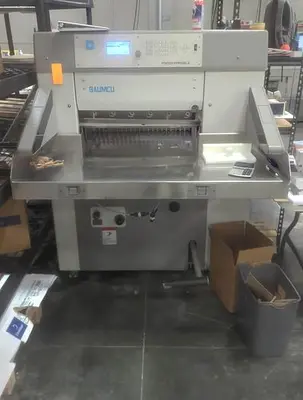 USED 2007 BAUMCUT 66 26.4” PROGRAMMABLE PAPER CUTTER
