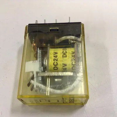 USED IDEC RH1B-U