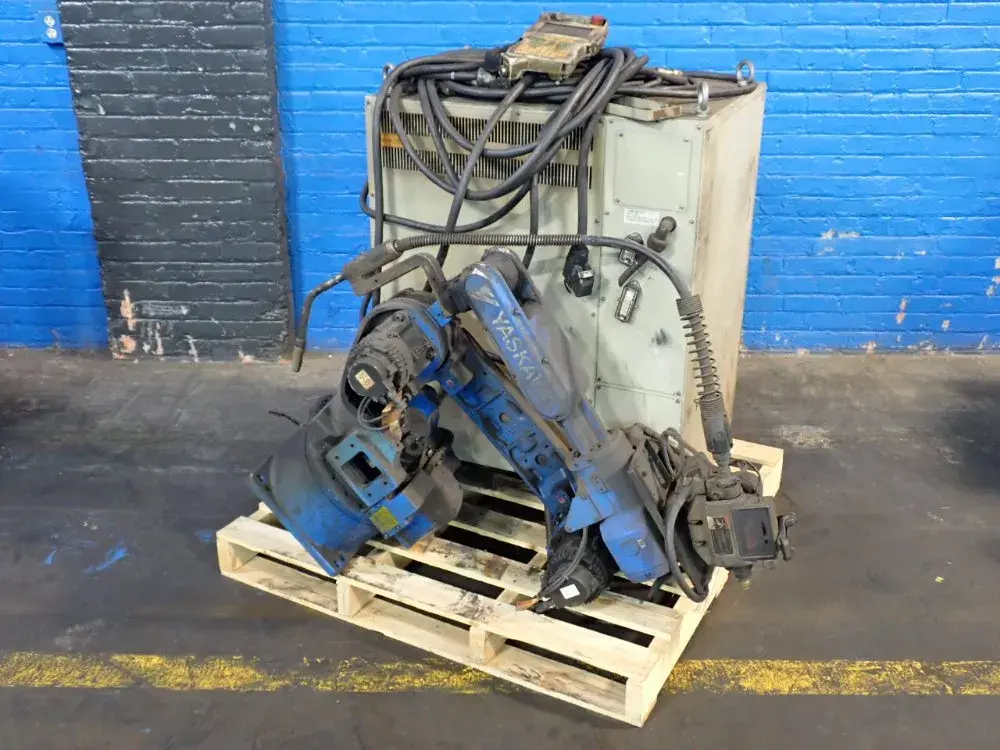 USED 2013 YASKAWA MOTOMAN MH6