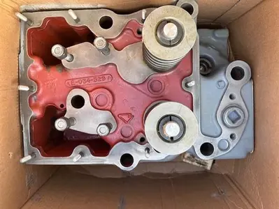 White Superior Cylinder Engine Heads PN 031-597