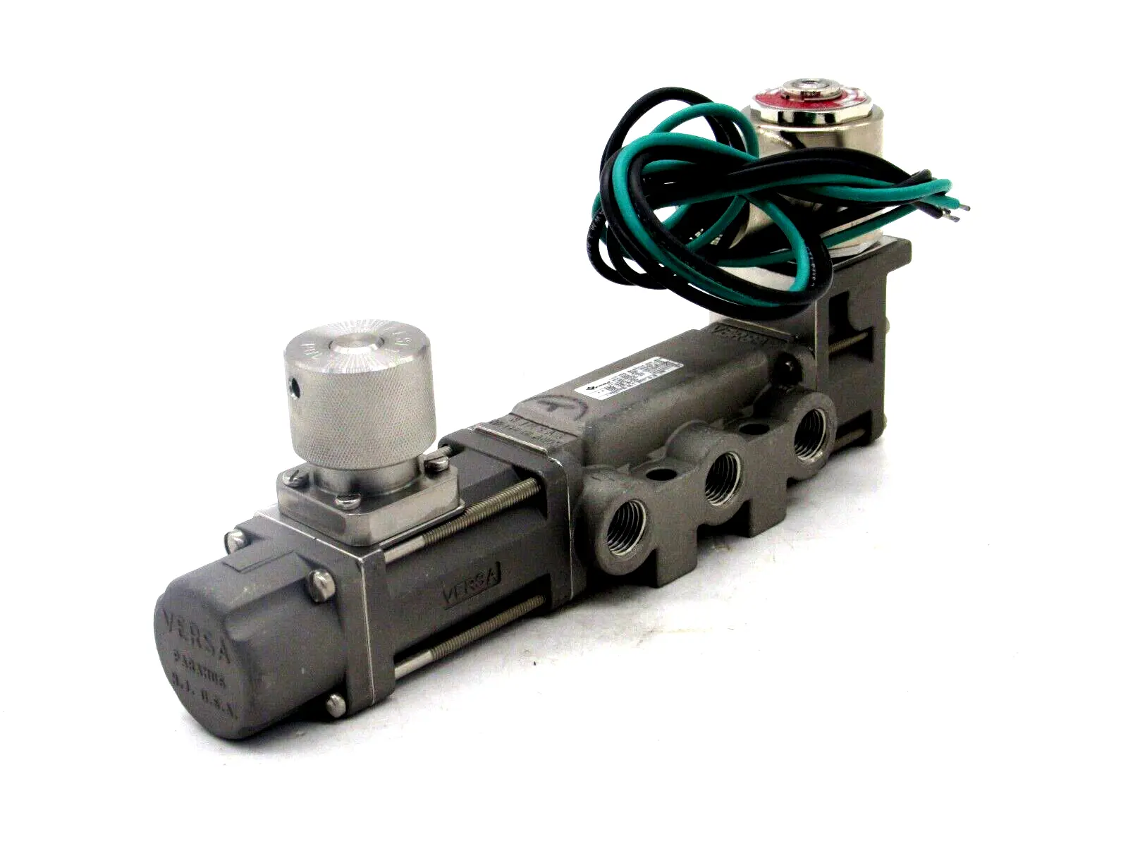 NEW VERSA VALVES VAG-4302-316-3358E-XX-A120 DIRECTIONAL CONTROL VALVE