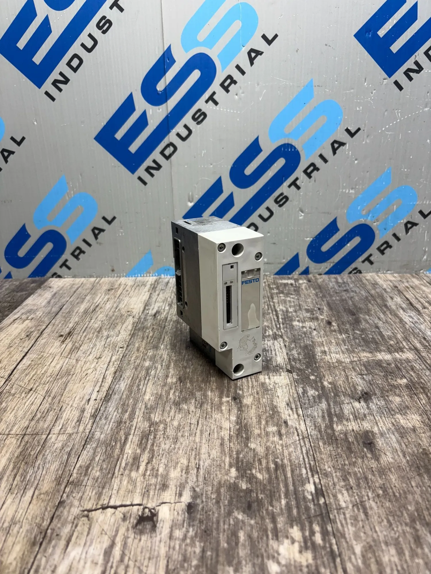 Used Festo VABA-S6-1-X1 Pumps South Carolina US | ESS Industrial Equipment Sales #1326535