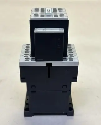 USED SIEMENS 3ZX1012-0RH11-1AA1