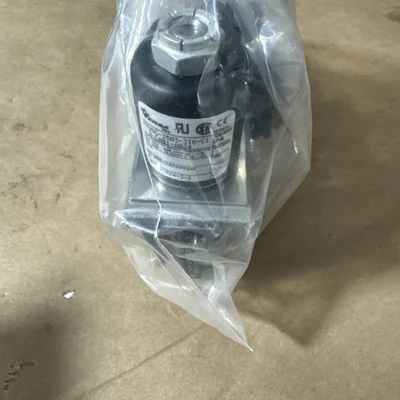 NEW Versa VSG-3503-316-c19-c081-a024