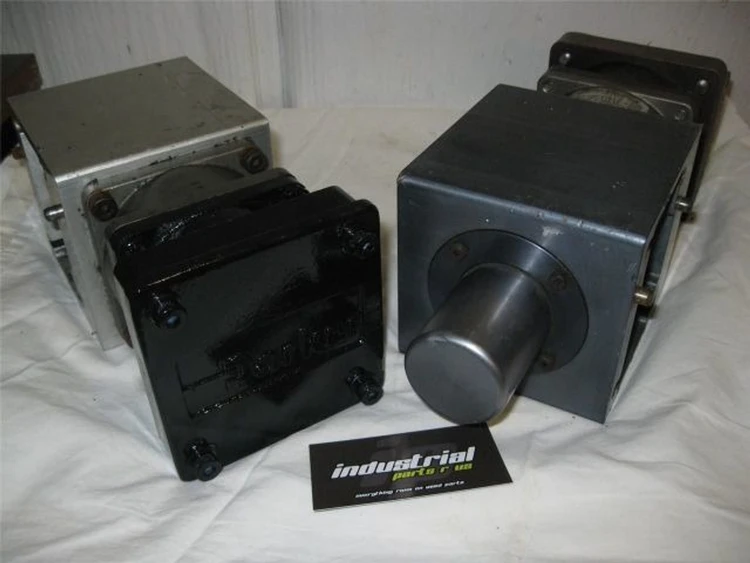 Used THOMSON INDUSTRIES AT010-003-SS Speed Reducers | Industrial Parts R Us Inc. #365780