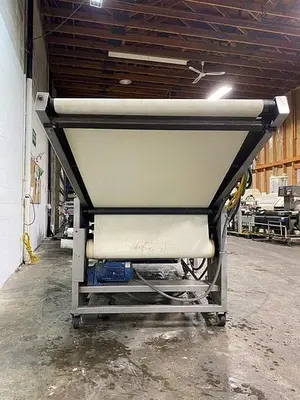 13' L Incline Conveyor