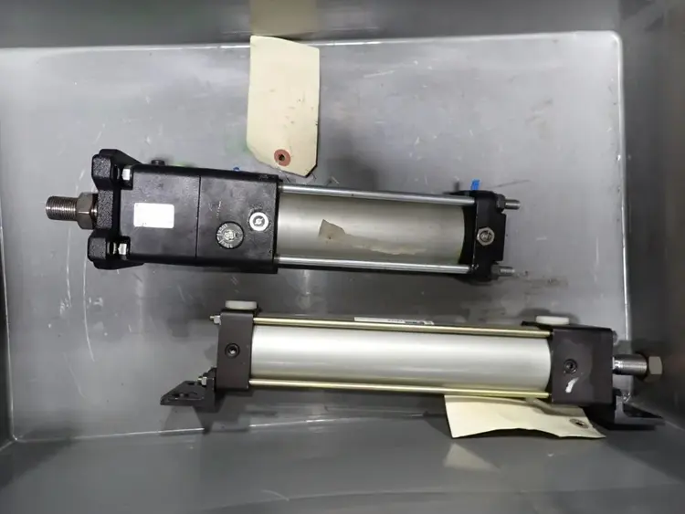 Used PARKER 35H3 , CNA50DUA Cylinders | HGR 24 #731259