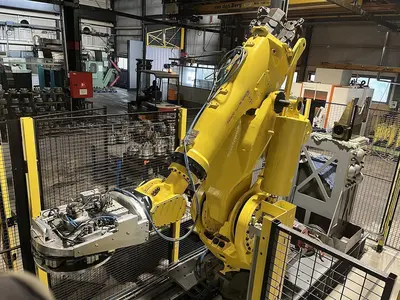 USED FANUC ROBOT + 3 BRETON MACHINING CENTERS 5 AXES