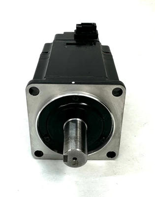 USED YASKAWA ELECTRIC SGMAS-04ACA41