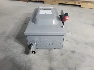 USED SQUARE D CH362