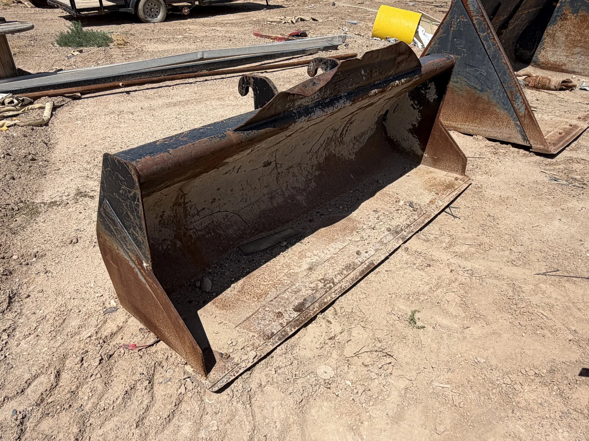 Used _UNKNOWN_ _UNKNOWN_ Multipurpose Buckets Texas US | Miedema Asset Management Group #1312897